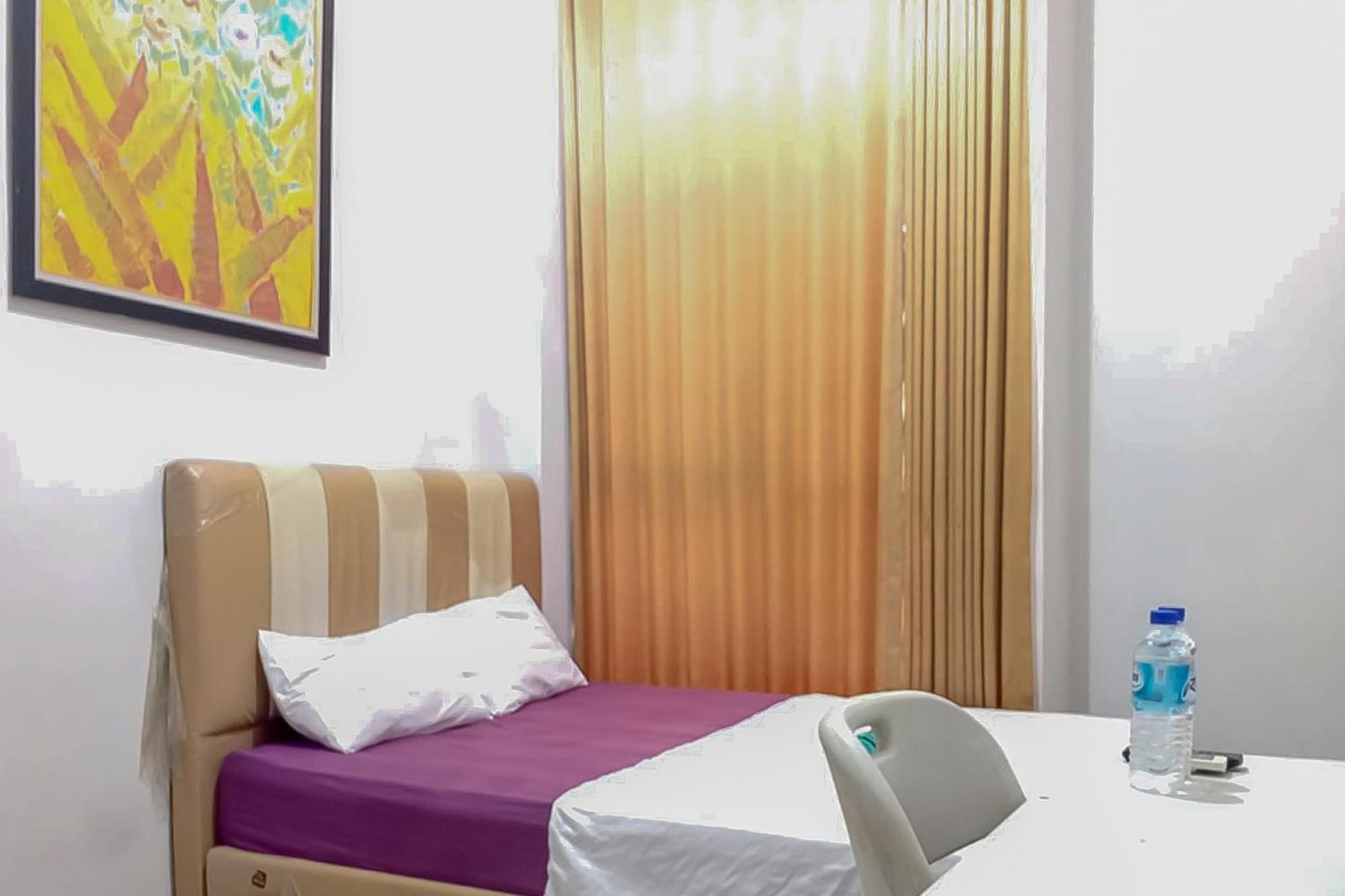Waringin Guest House Tegal Mitra Reddoorz Luaran gambar