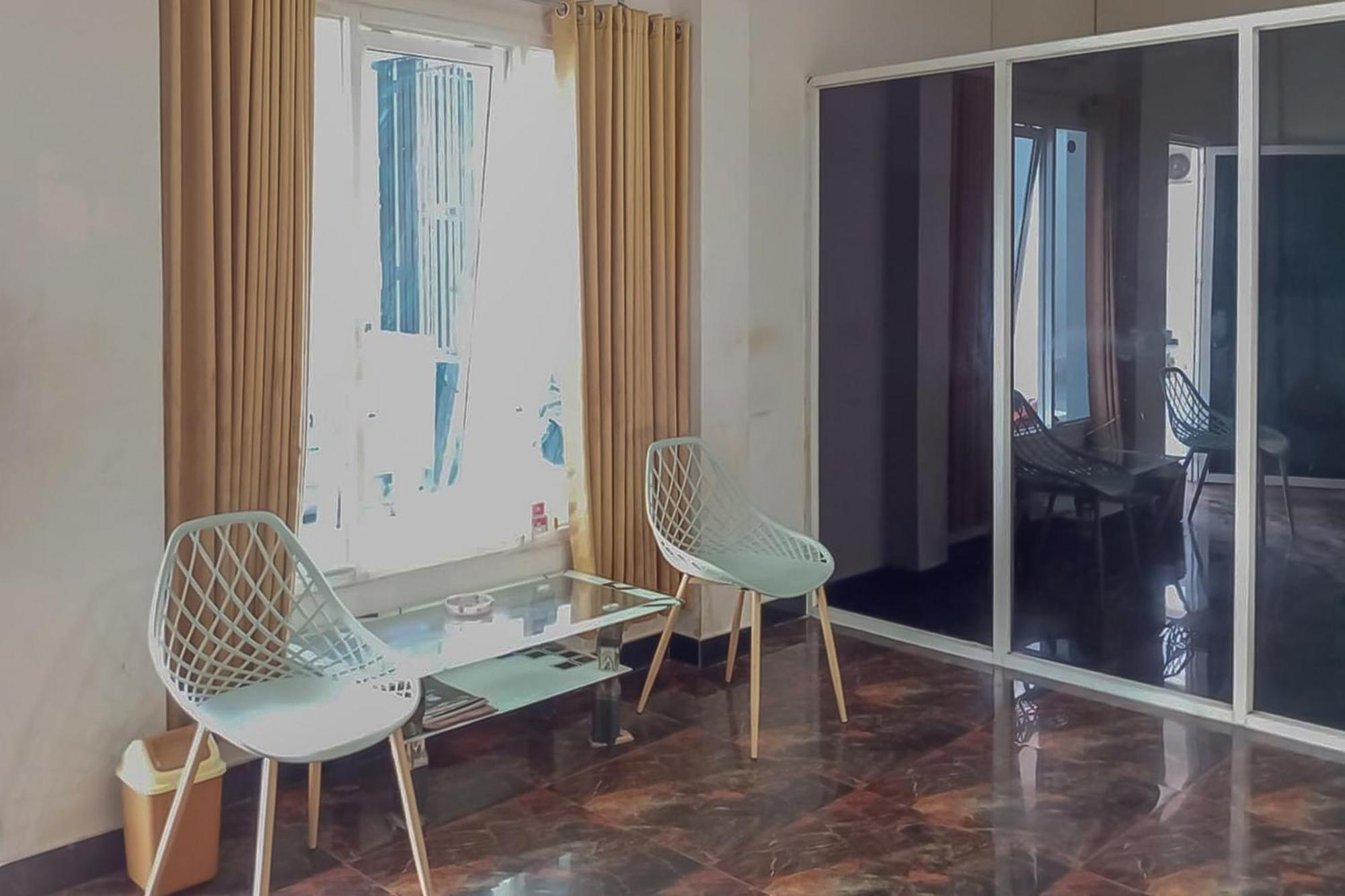 Waringin Guest House Tegal Mitra Reddoorz Luaran gambar